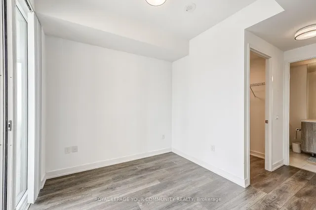 Additional image 9 of 15 Queens Quay St Unit 1808