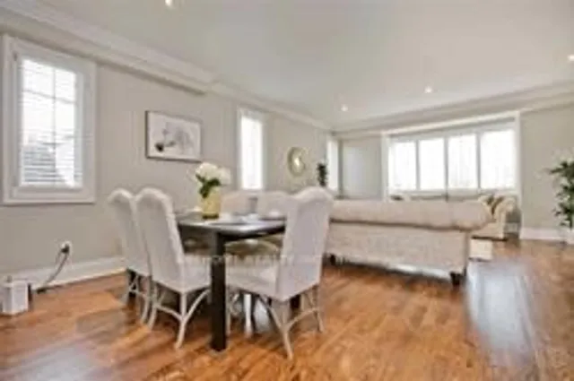 Additional image 4 of 401 Longmore St