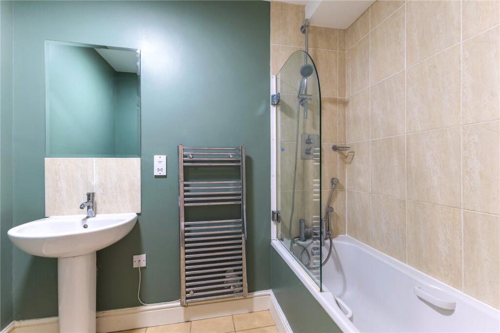Additional image 7 of The Leys, 38 High Street, Harpenden, Hertfordshire, AL5