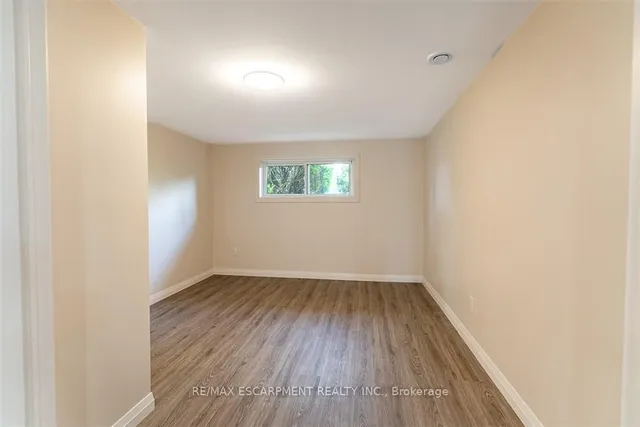 Additional image 30 of 444 QUEEN VICTORIA Dr