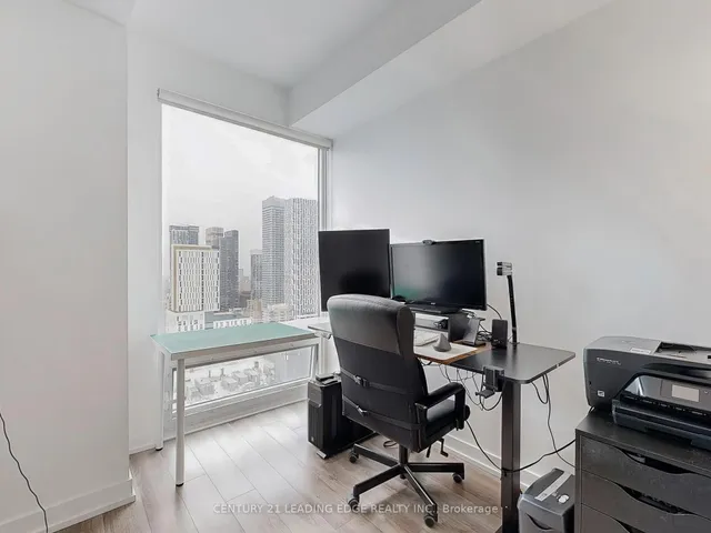 Additional image 18 of 20 Edward St Unit 2403