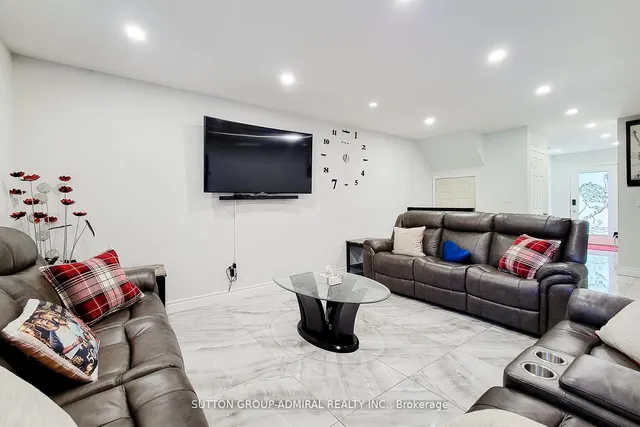 Additional image 8 of 2 Royalwood Crt Unit 52