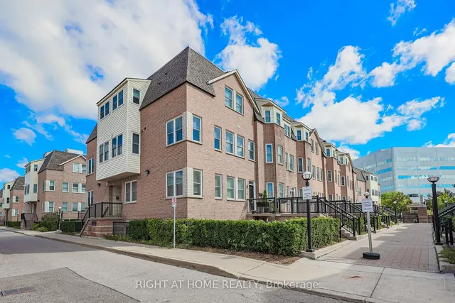 Additional image 38 of 760 Lawrence Ave Unit 78