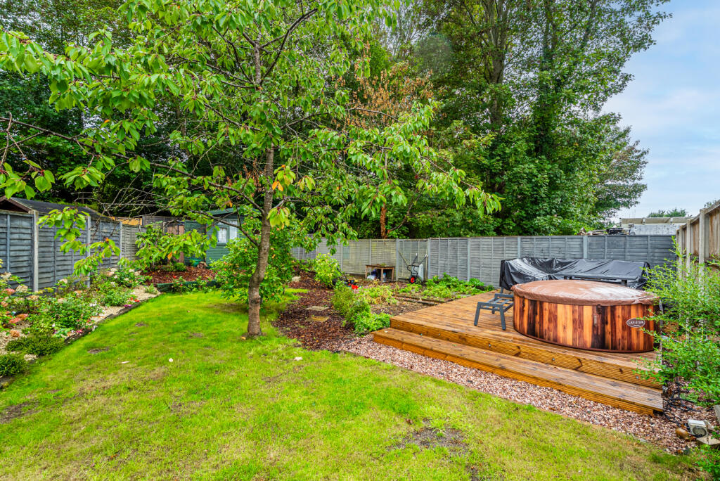 Additional image 18 of Lowbell Lane, London Colney, St. Albans, Hertfordshire, AL2