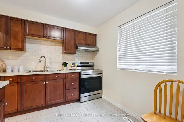 Additional image 10 of 72 Dusay Pl Unit 6