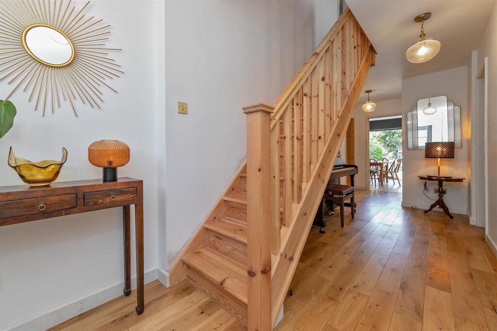 Additional image 27 of Butterfield Road, Wheathampstead, St. Albans