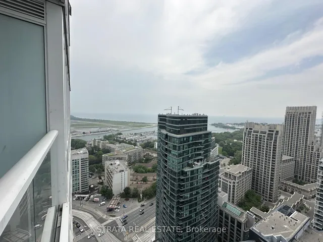 Additional image 9 of 19 Bathurst St Unit 3915