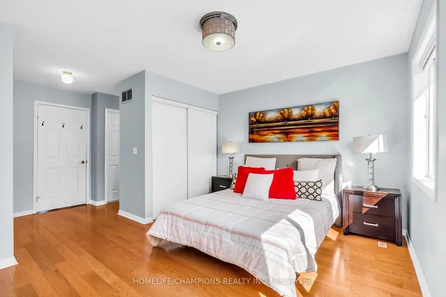 Additional image 29 of 83 Mondeo Dr Unit 119