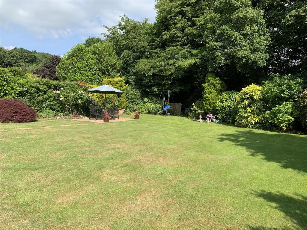 Additional image 13 of Aldwick Road, Harpenden