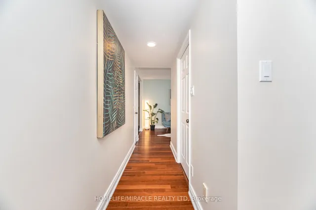 Additional image 28 of 50 eglinton Ave Unit 1701