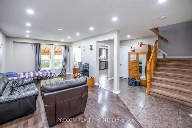 Additional image 20 of 24 Midanbury Way