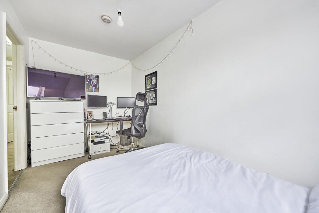 Additional image 6 of Buttermere Close, St Albans, Herts, AL1