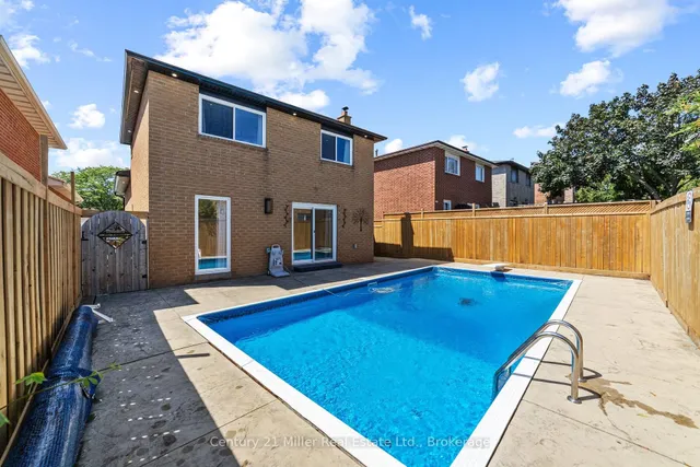 Additional image 37 of 1363 Harmsworth Sq