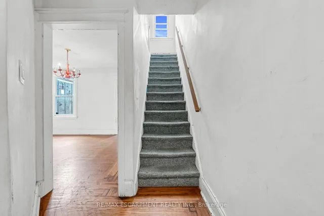 Additional image 19 of 170 Grosvenor Ave