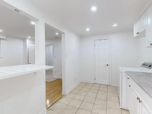 Additional image 13 of 18 Mary St