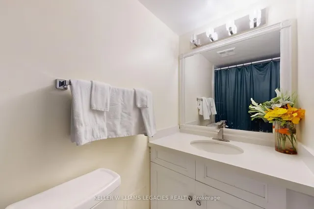 Additional image 15 of 10 Markbrook Lane Unit 1603