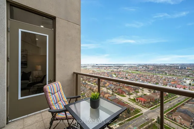 Additional image 28 of 700 Humberwood Blvd Unit PH21