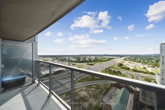 Additional image 34 of 125 Village Green Sq Unit 3006