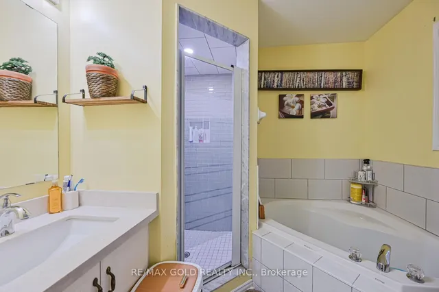 Additional image 43 of 122 White Tail Cres