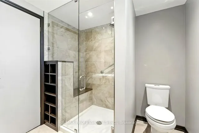 Additional image 34 of 236 East 21st St