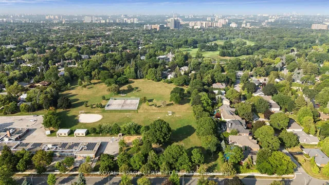 Additional image 45 of 462 The Kingsway