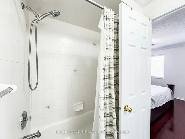 Additional image 29 of 132 Luella Cres