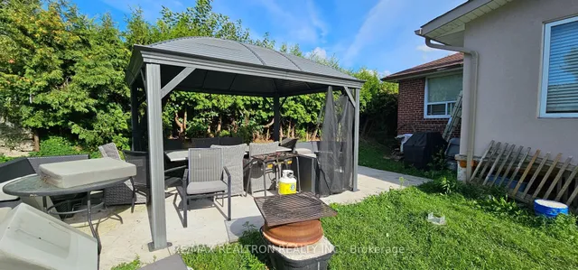 Additional image 12 of 6 Canton Ave