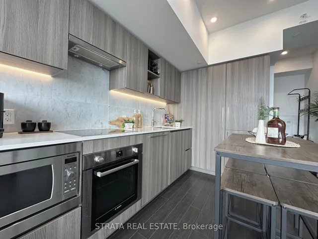 Additional image 22 of 19 Bathurst St Unit 3915