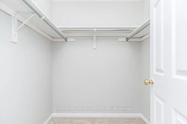 Additional image 30 of 31 DECKER Hllw