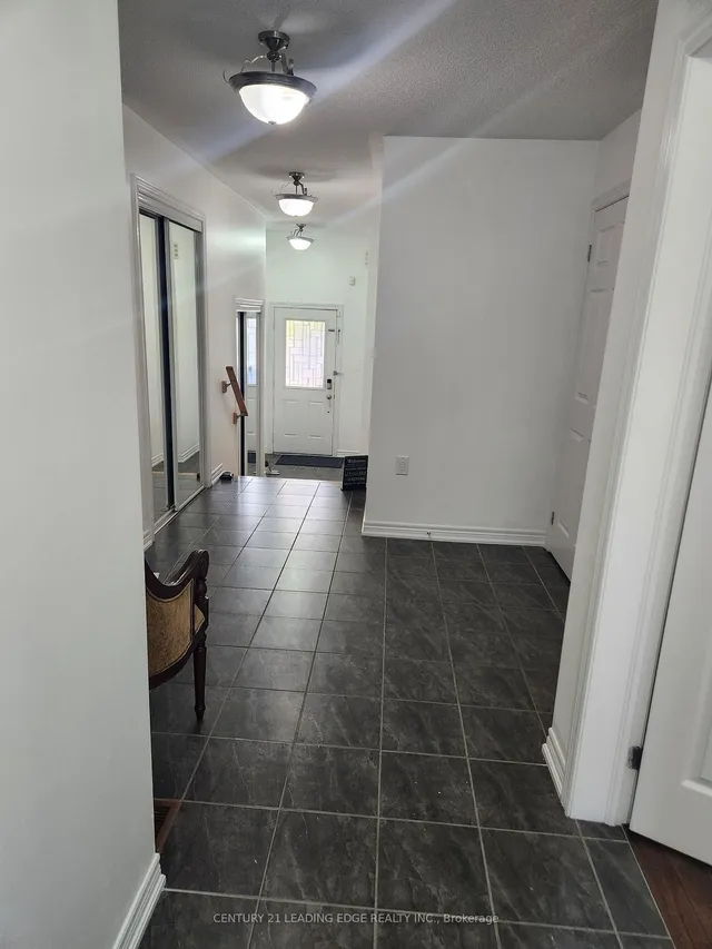 Additional image 3 of 12 Pringdale Gardens Circ