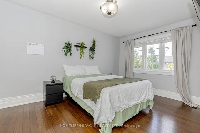 Additional image 32 of 32 Masters Green Cres