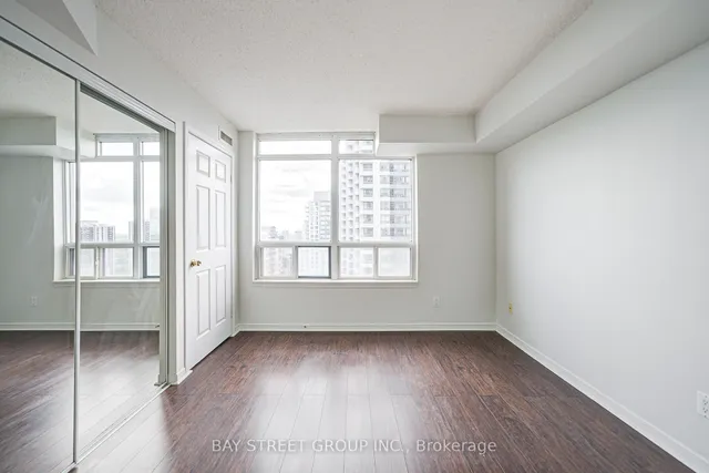 Additional image 29 of 33 Empress Ave Unit 2107