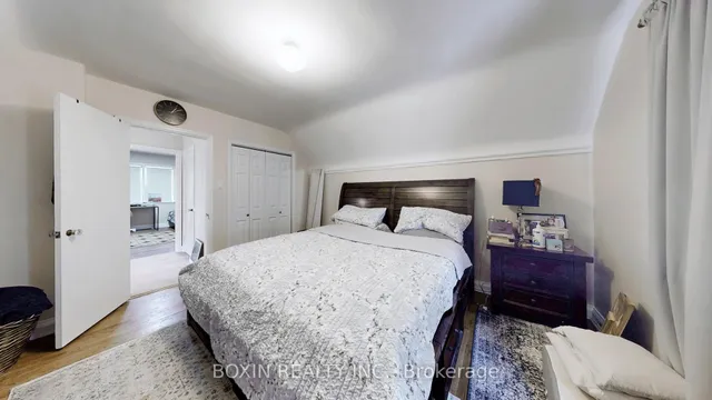 Additional image 21 of 17 Calvin Ave