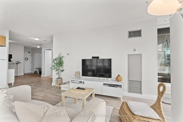 Additional image 4 of 361 Front St Unit 2510