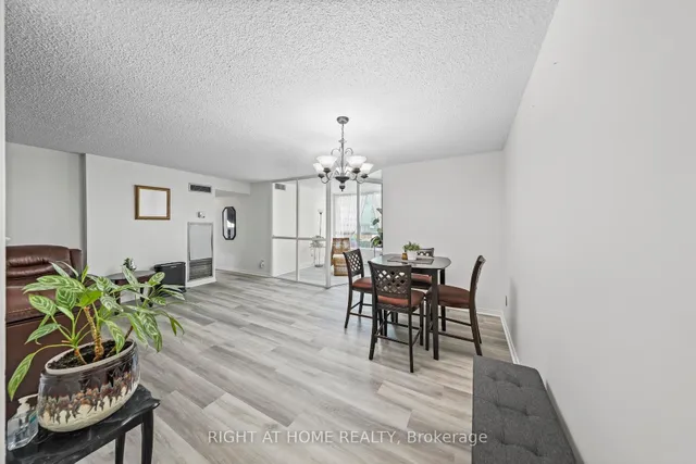 Additional image 11 of 1665 Victoria Park Ave Unit 206