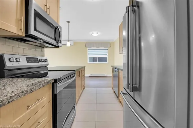 Additional image 11 of 350 Concession St Unit 302