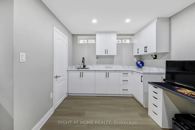 Additional image 34 of 863 Scott Blvd