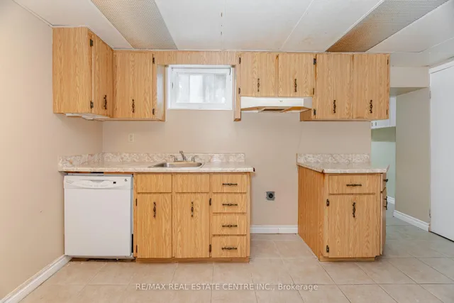 Additional image 43 of 1048 Melton Dr