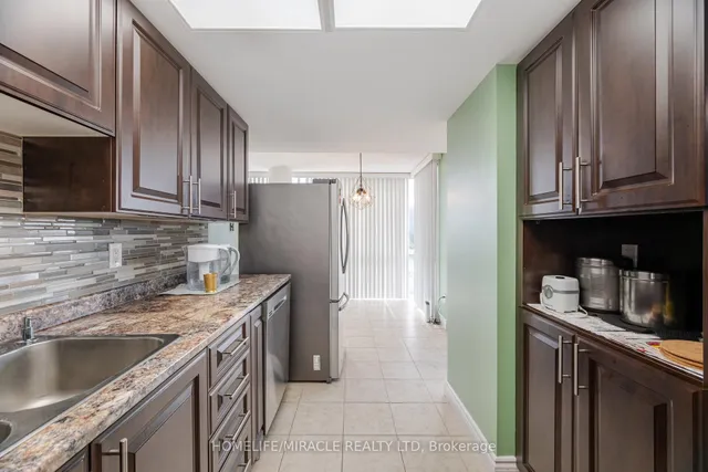 Additional image 15 of 21 Markbrook Lane Unit 509