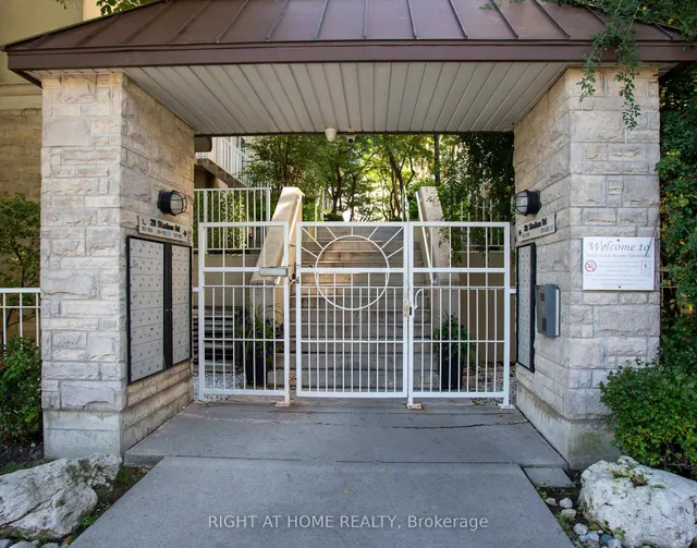 Additional image 3 of 30 Stadium Rd Unit 250