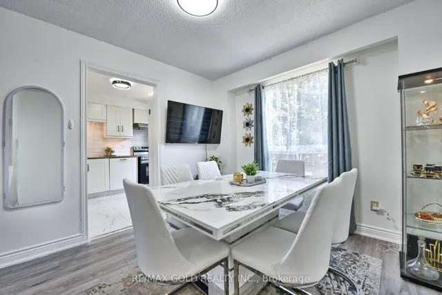 Additional image 43 of 54 Nottawasaga Cres