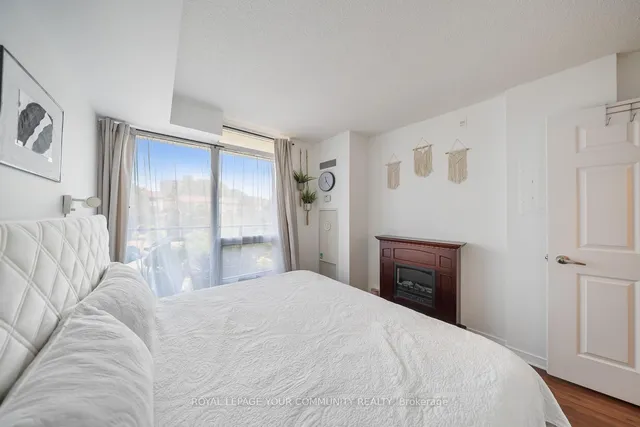 Additional image 23 of 18 Valley Woods Rd Unit 716