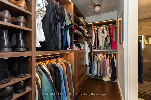 Additional image 29 of 250 Manitoba St Unit 704