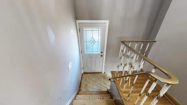 Additional image 30 of 14 Little Blvd