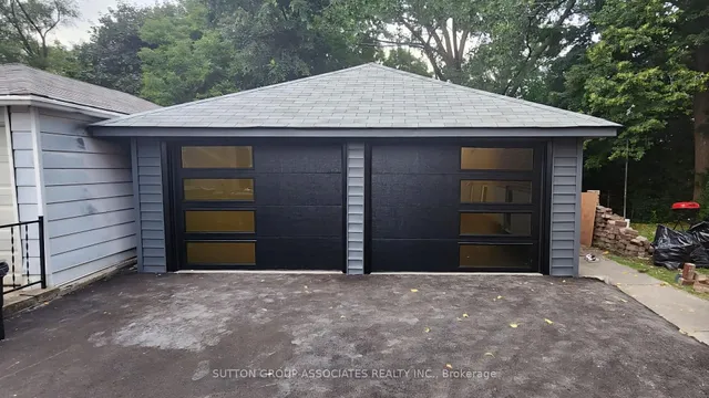 Additional image 16 of 120 Edinborough Crt