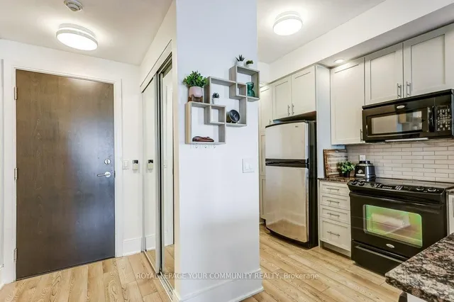 Additional image 8 of 181 Wynford Dr Unit 1103