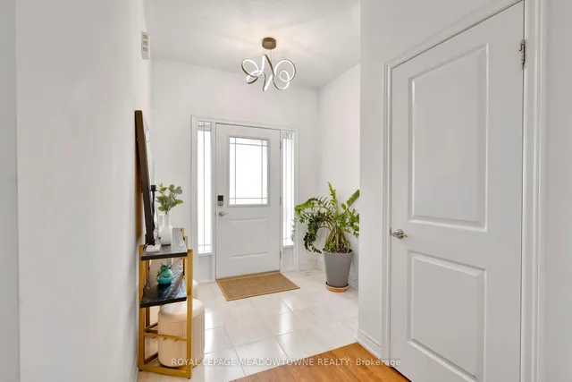 Additional image 5 of 266 Dalgleish Tr