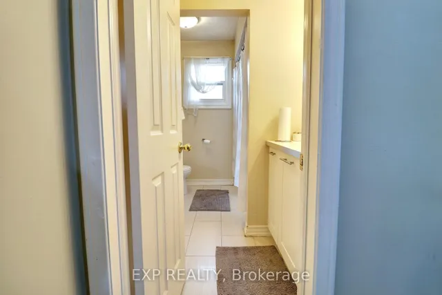 Additional image 13 of 28 Poinsettia Pl