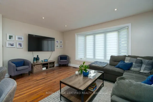 Additional image 20 of 72 Ferndale Cres