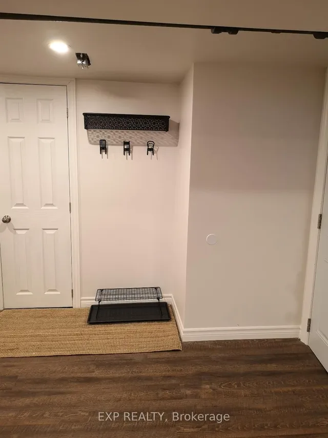 Additional image 32 of 28 Eastbourne Ave